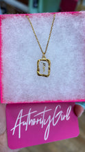 Load image into Gallery viewer, Litl Mom Necklace